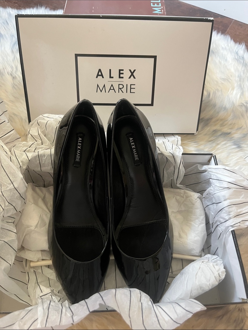 NEW ! Alex Marie Black Patent Pointed Toe Pumps - Classic Gloss